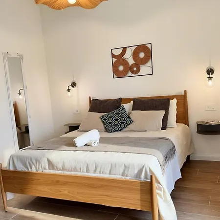 Riva Viola Homestay